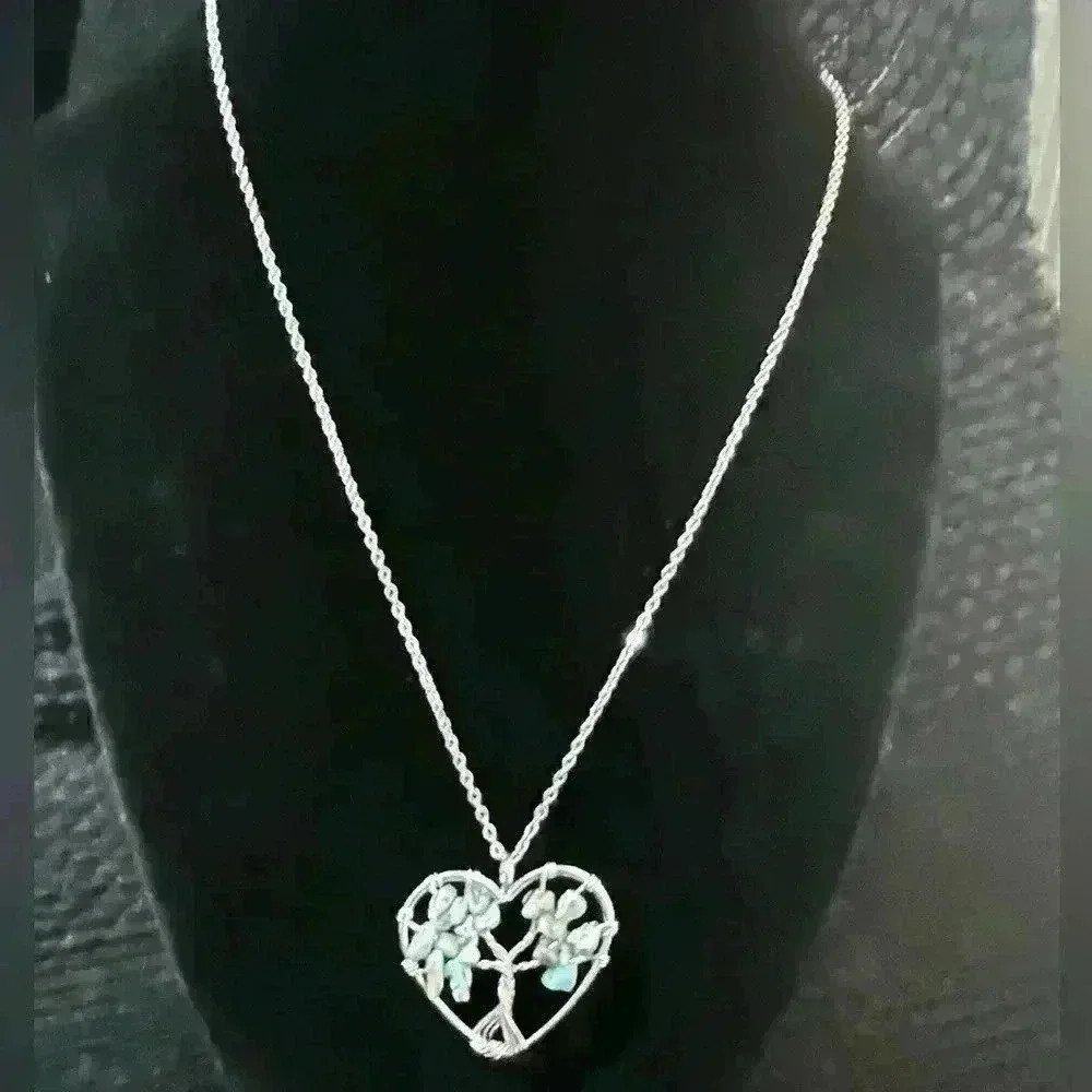 Tree of Life Necklace - Picture 2 of 2